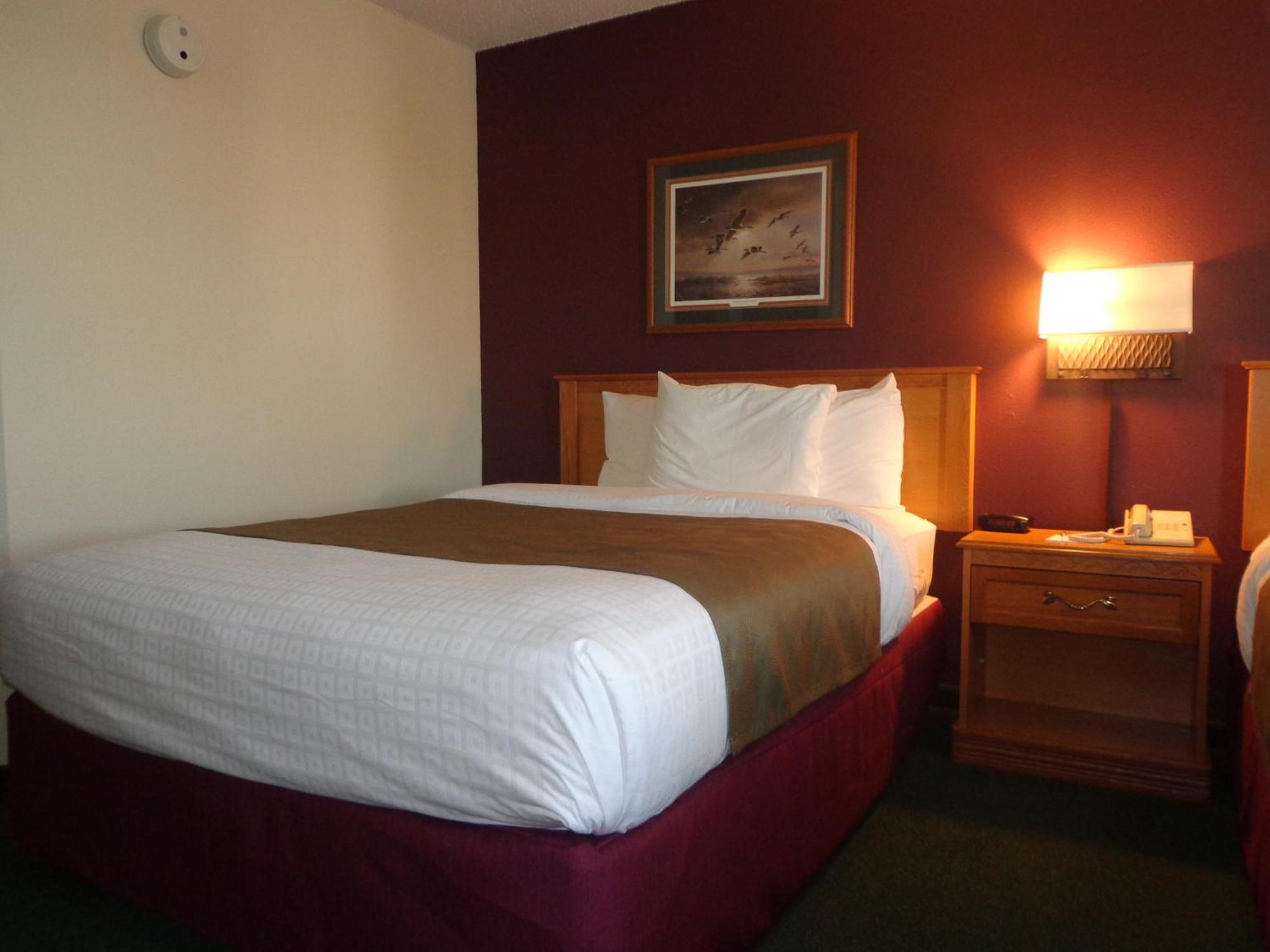 Americinn By Wyndham Madison Sd מראה חיצוני תמונה