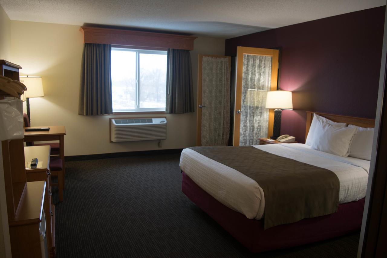 Americinn By Wyndham Madison Sd מראה חיצוני תמונה